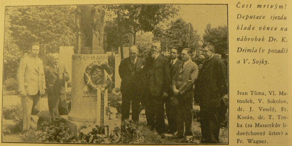 Deputace loutkářů u Sojkova hrobu (1935)
